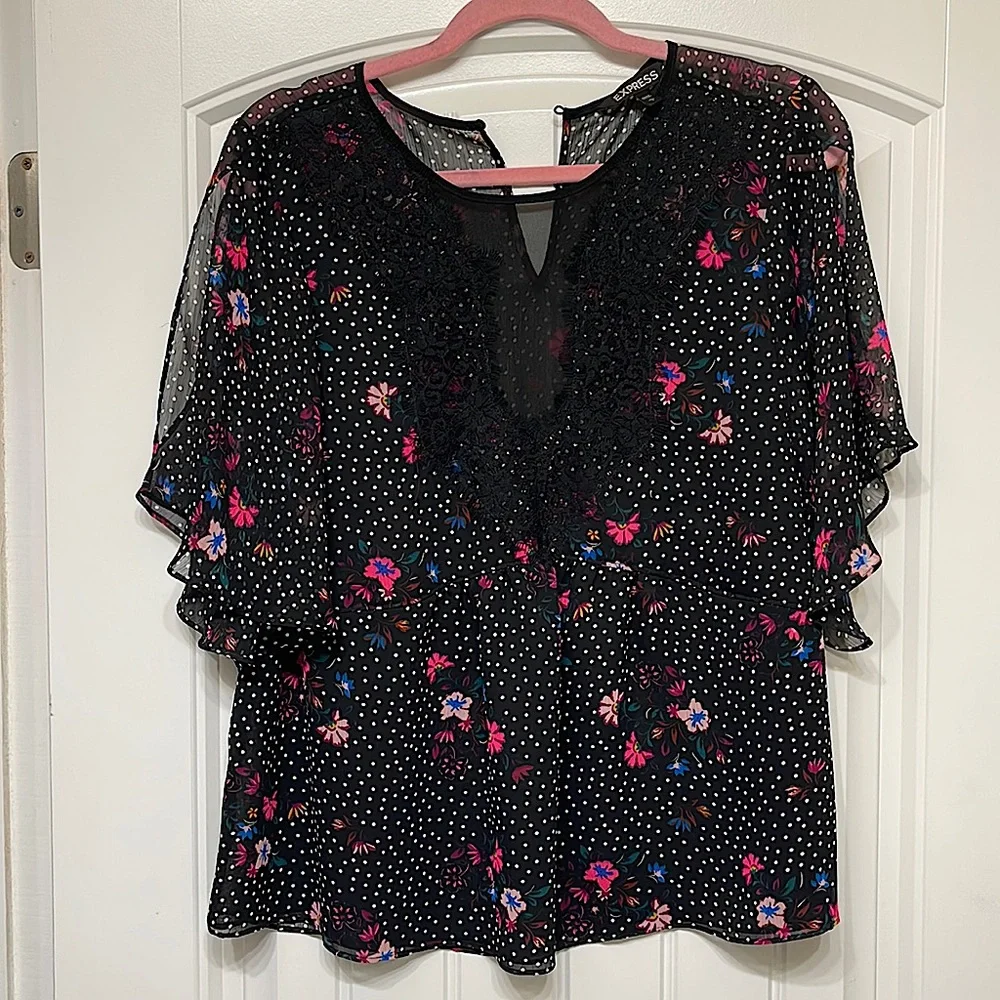 Express blouse - Picture 1 of 4